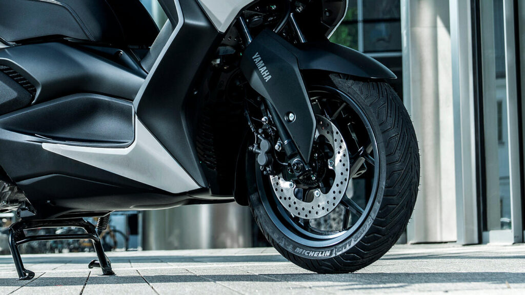 Τελειοποιηωμένο σύστημα ελέγχου πρόσφυσης (TCS)