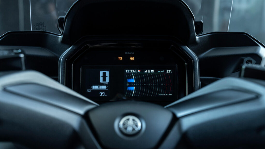 Επανασχεδιασμένος πίνακας οργάνων